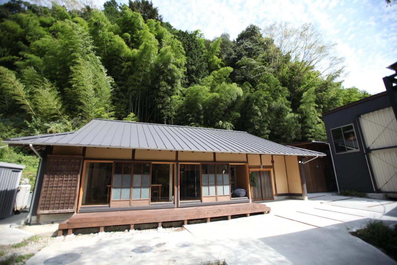 山の中の一棟貸切宿 五番地 Nambu (Yamanashi) Dış mekan fotoğraf